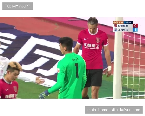 成都蓉城对上海申花交锋回顾,韦世豪核心作用与战术权重分配